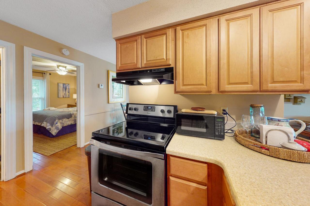Driftwood Villa - 240 Edisto Island Bagian luar foto