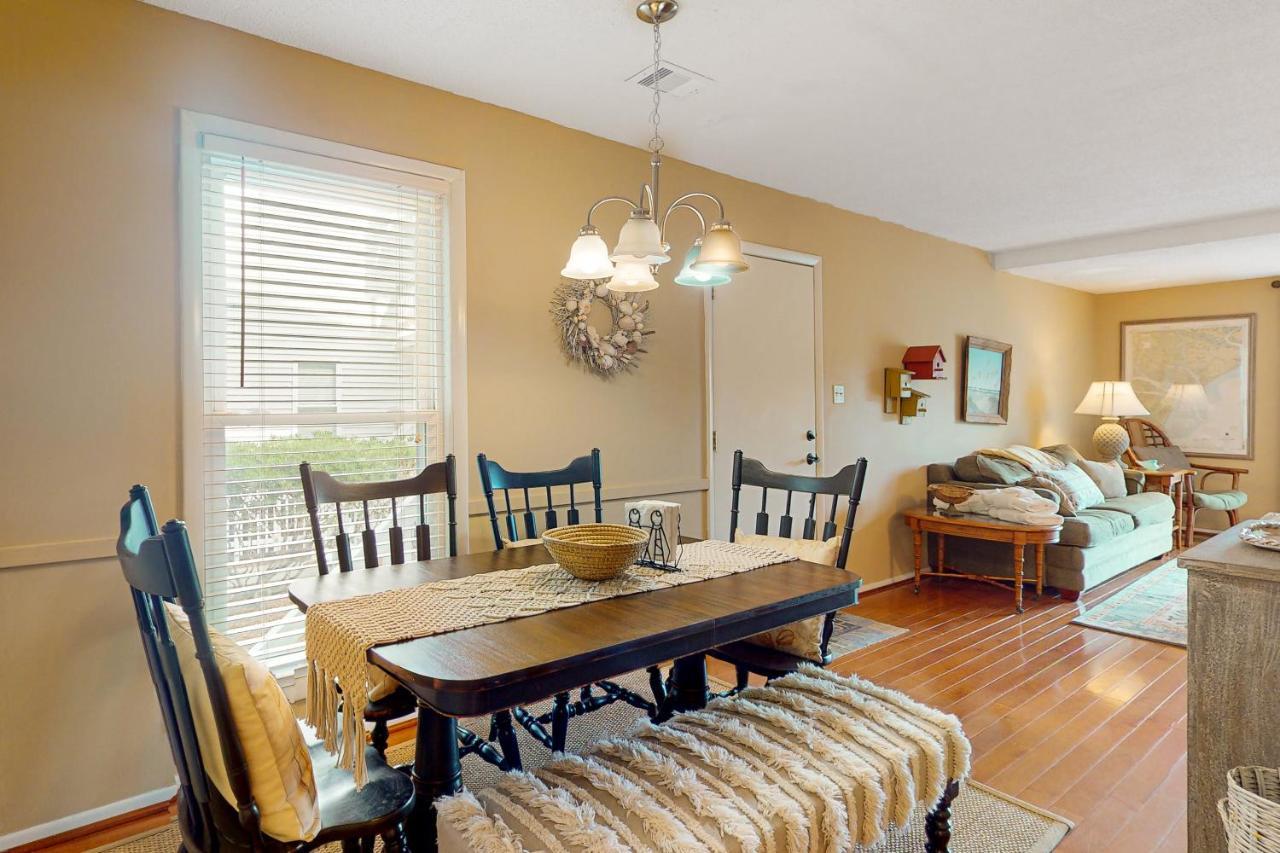 Driftwood Villa - 240 Edisto Island Bagian luar foto