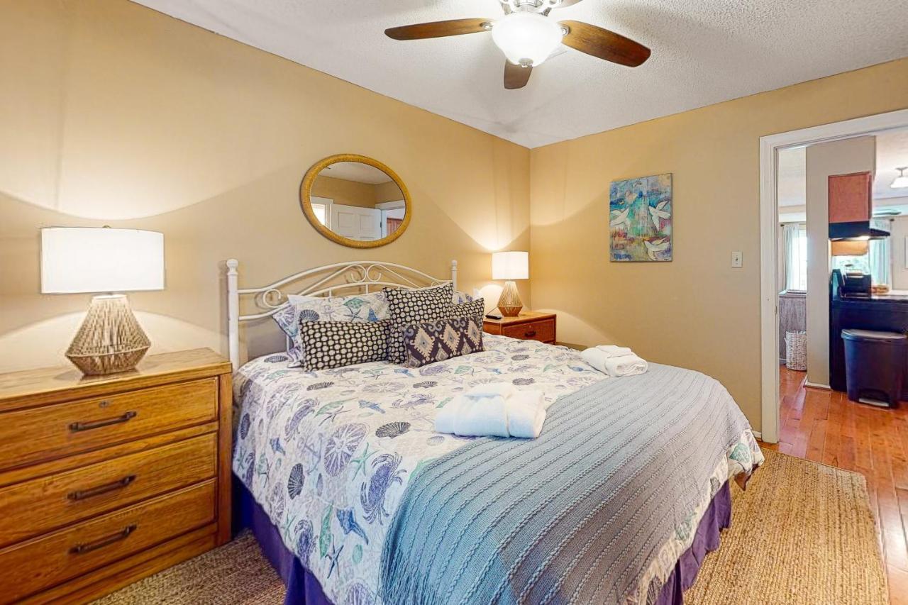 Driftwood Villa - 240 Edisto Island Bagian luar foto