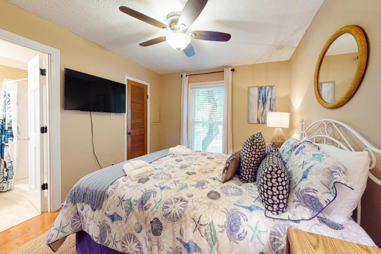Driftwood Villa - 240 Edisto Island Bagian luar foto